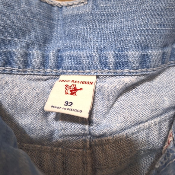 True Religion Men's Ricky Flap short 32 frayed hem light wash ikat print - Picture 7 of 12